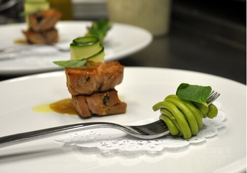 [ 營(yíng)銷 ]餐飲行業(yè)不可缺少的互聯(lián)網(wǎng)營(yíng)銷十五式