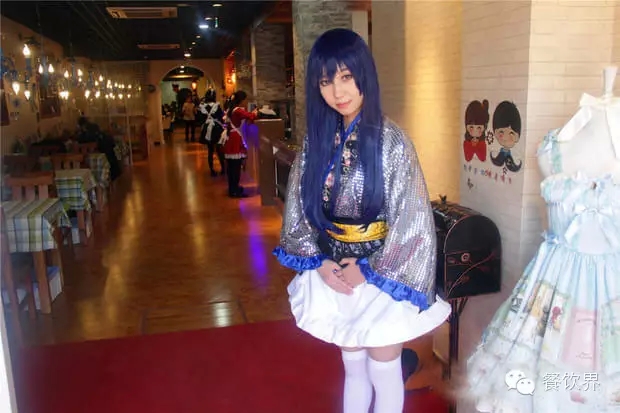 【震精】女仆咖啡館：穿越次元之門 還有“特殊”服務？