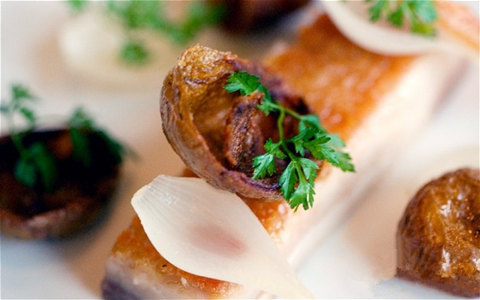 法國外交部長親自發(fā)布的的“全球最佳(中國)餐廳”是什么樣子的？