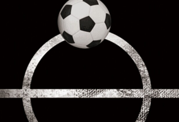 為了配合新店造勢(shì)，麥當(dāng)勞竟然把球員直接搬到門店了...