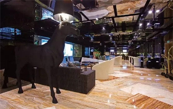 2015年餐飲行業(yè)賺點(diǎn)錢咋就這么難？