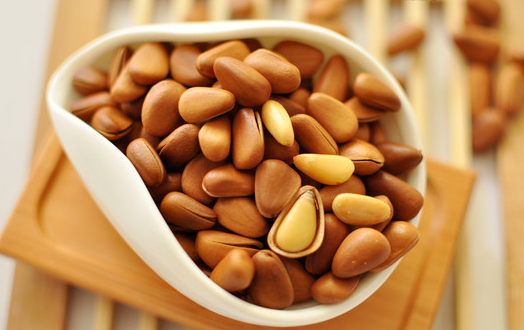 營(yíng)養(yǎng)松子的選購