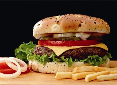 麥當勞入華25年，如今也開始賣粥和饅頭