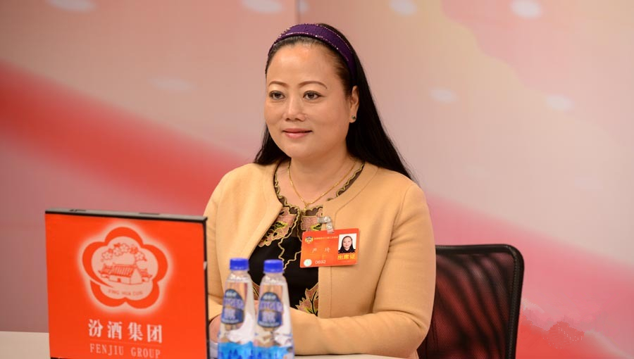 政協(xié)委員于兩會(huì)提出讓火鍋?zhàn)叱鰢T | 局勢