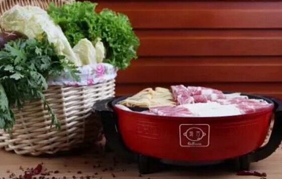 他為何對(duì)火鍋外賣如此執(zhí)著？|餐飲界