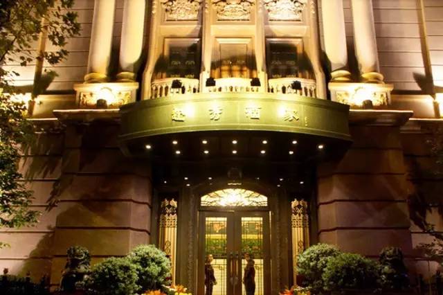 4個高端代表是如何向自己開刀的？高端餐飲將走向何方？