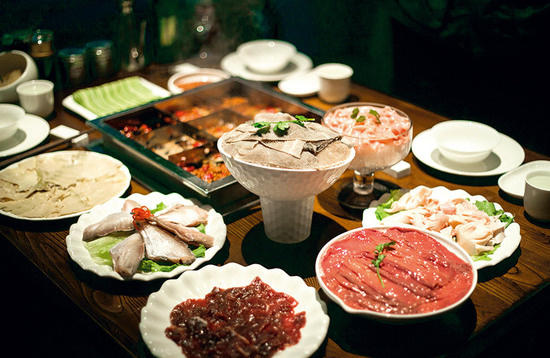 找準(zhǔn)火鍋市場盲點，“輕火鍋”又是種什么玩法？|餐飲界