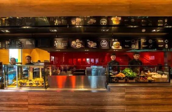 麥當(dāng)勞用兩次變革，再次成功甩開肯德基|餐飲界