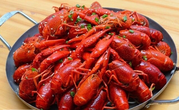 80后華為男如何將油悶大蝦賣(mài)出百萬(wàn)業(yè)績(jī)！