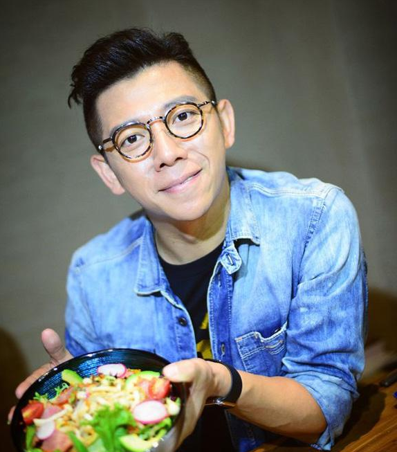 繼胡桃里音樂餐廳后，明星海泉再投音樂餐廳