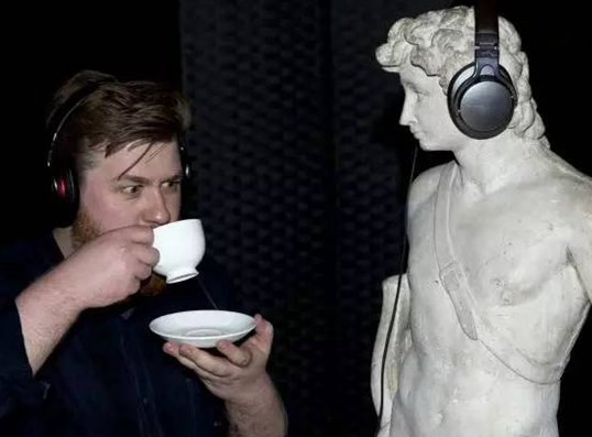 餐廳背景音樂(lè)不會(huì)選？這兒有一套方法值得你收藏