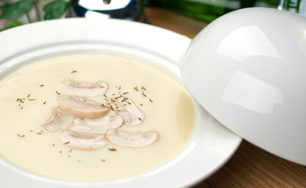 百萬早餐人死磕街邊攤？他用新模式助你突圍