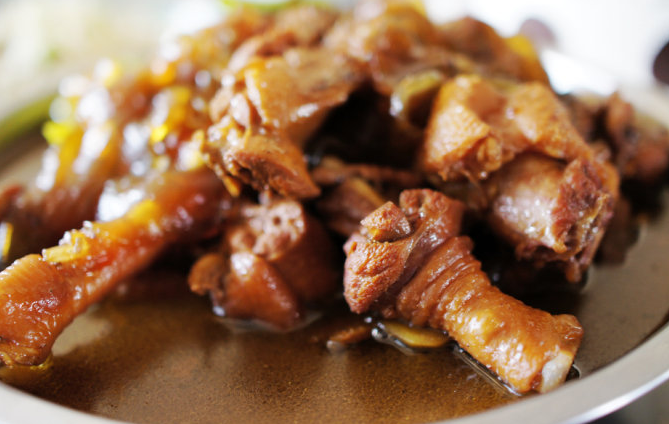 100平炒雞店日流水1.5萬！店老板動了8個(gè)小心機(jī)