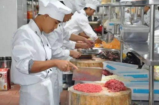 餐飲人，為什么你的工資一直漲不了？