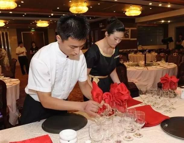 這樣的餐飲管理者，所有的員工都愛！