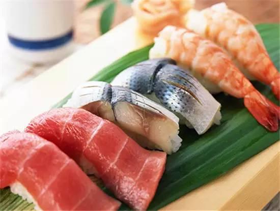 學(xué)會(huì)這九招，讓你餐廳的菜品在朋友圈瘋傳