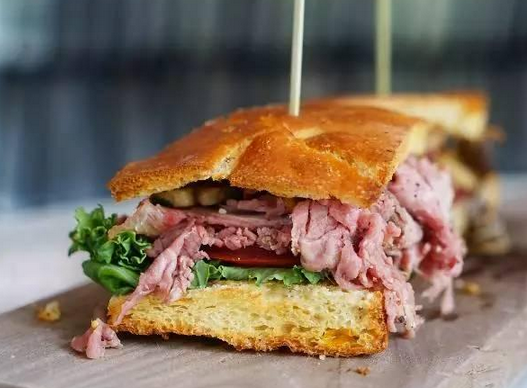 高顏值餐廳怎么才能擺脫顏值依賴？一張菜單告訴你！|餐飲界