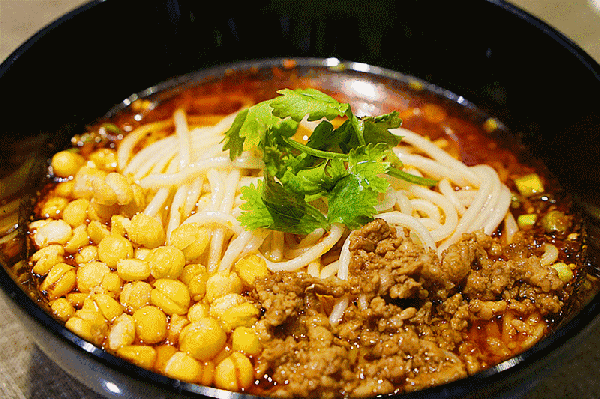 從地區(qū)小吃到全國連鎖，揭秘重慶小面是如何上位的？