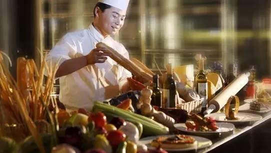 餐廳為何難過(guò)三年坎兒，五個(gè)案例說(shuō)明一切原因！|餐飲界