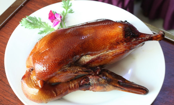 25年經(jīng)歷三次餐飲行業(yè)大動(dòng)蕩 金百萬憑什么越戰(zhàn)越強(qiáng)