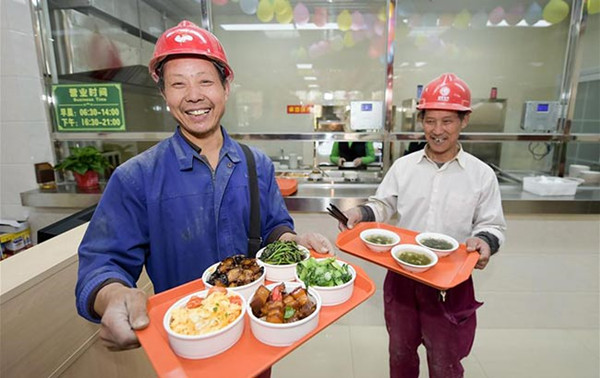 運(yùn)營(yíng)成本高、利潤(rùn)薄，社區(qū)食堂如何擺脫生存尷尬？