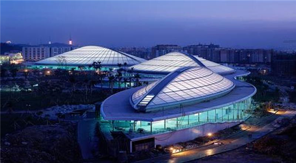 企業(yè)年會后200余人不適，2名孕婦流產(chǎn)，食物由高檔酒店提供