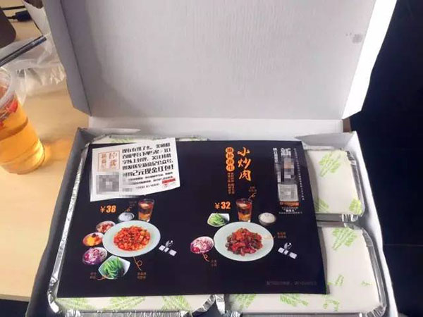 對(duì)照一下，你家的餐盒包裝“性冷淡”了嗎？