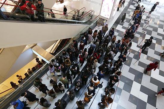 網(wǎng)紅食品生意經(jīng)，年輕女白領(lǐng)愿意加價(jià)買網(wǎng)紅食品|餐飲界