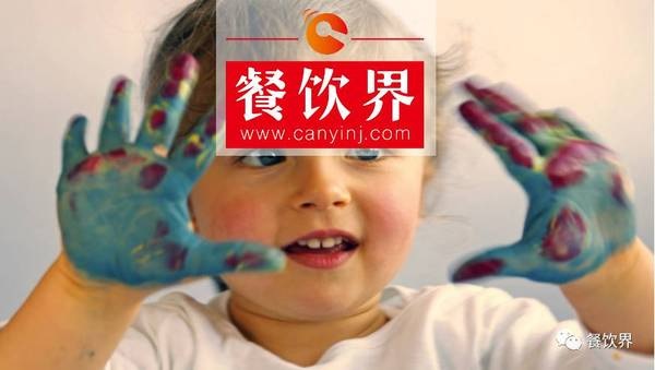 遭遇“熊”顧客時 餐廳依然要把“上帝”供起來嗎？| 餐見