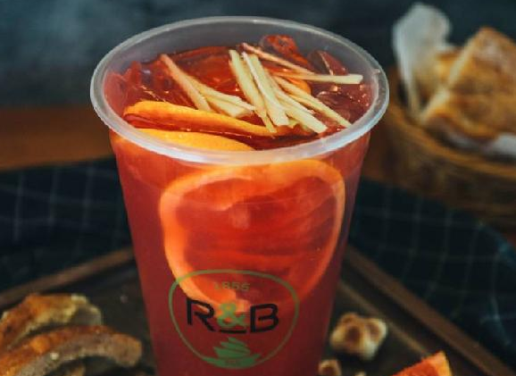 瘋狂擴(kuò)張500家直營店，卻虧了2500萬