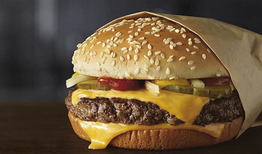 快餐不再以快取勝：麥當勞的“凍改鮮”計劃能否成功？