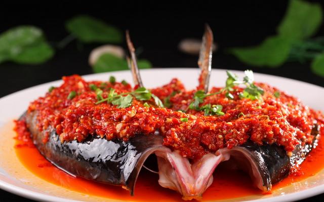 為什么這家湘菜館老板娘開店，比2位資深大廚成功？|餐飲界