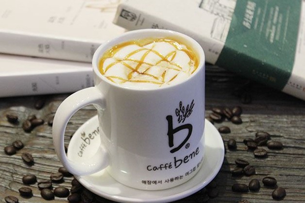 “咖啡”與“面包”連鎖接連出事，究竟誰之錯?|餐飲界