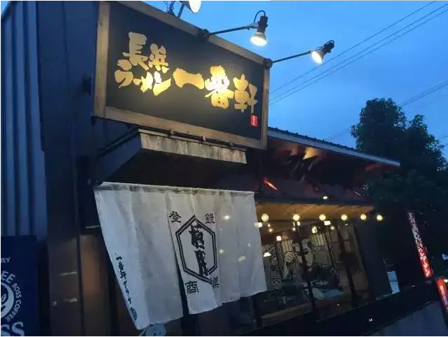 這家小店靠這6個秘訣，30個座位日流水2萬|餐飲界