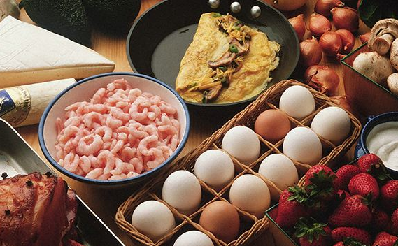 大數(shù)據(jù)：2017上半年中國(guó)在線餐飲外賣(mài)行業(yè)研究報(bào)告