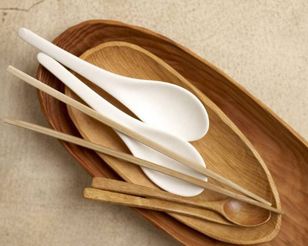 一籠小確幸、滬小胖、桂滿隴…是誰連環(huán)謀殺了上海灘的網(wǎng)紅餐廳們？|餐飲界