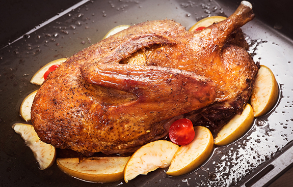 竹籃打水一場空？全聚德終止收購湯城小廚