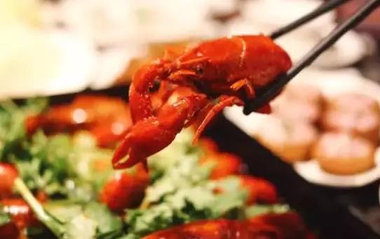 阿里巴巴殺入小龍蝦供應(yīng)鏈，試水餐廳營收增速明顯|餐飲界