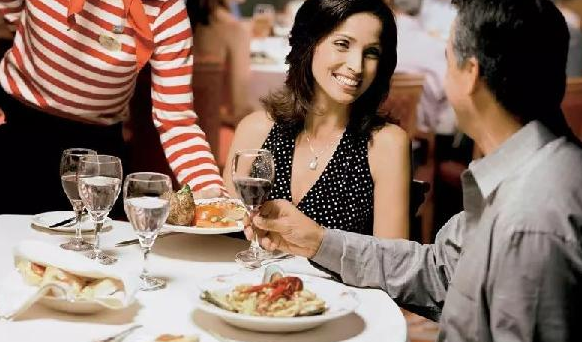 學(xué)會(huì)這10個(gè)簡(jiǎn)單的銷售方法，有效提升餐廳營(yíng)業(yè)額！