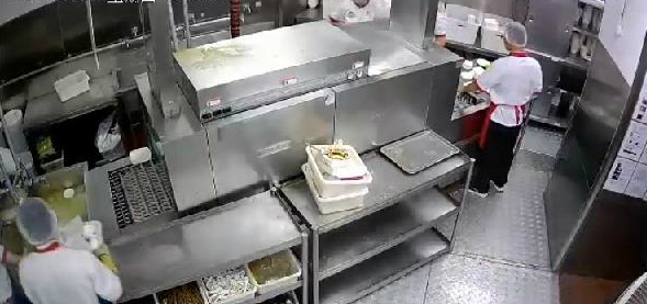 亮出廚房，亮出安全與誠信