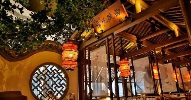 開一家火一家，杭幫菜“現(xiàn)象級”排隊背后的商業(yè)邏輯是啥？