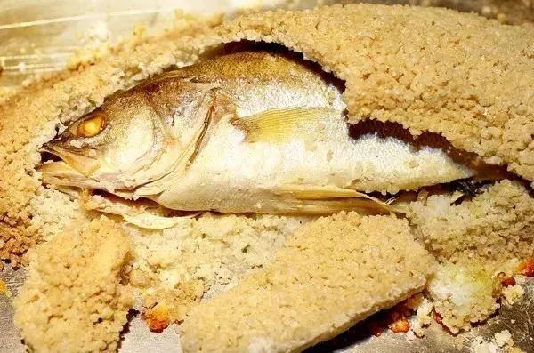 網(wǎng)紅餐廳如何破除 “紅得快，死得早”的魔咒？| 餐見