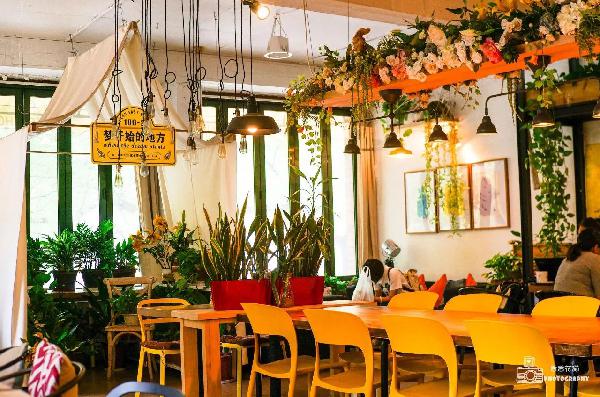 餐飲店內(nèi)的“風(fēng)水寶地”該掛什么？這13種掛法，你可能踩著雷區(qū)了......|餐飲界