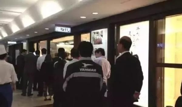 “奇葩”餐廳每平米日賣3.5萬，34年只開了34家店！