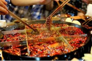 全國(guó)餐飲人都跑去學(xué)產(chǎn)品，可為什么成都鮮有餐飲大品牌？|餐飲界