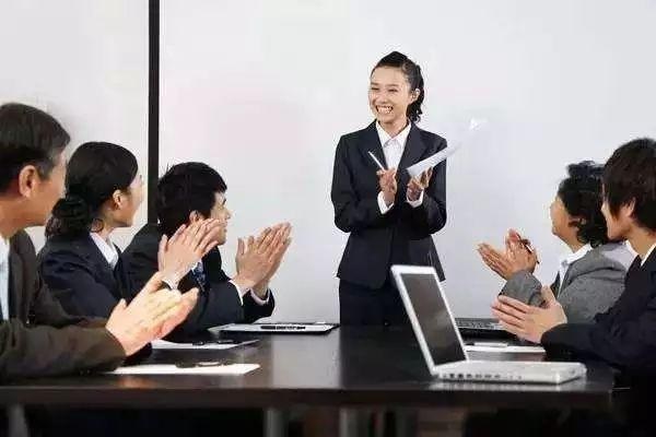 這才叫店長！不然為啥你當不了店長！