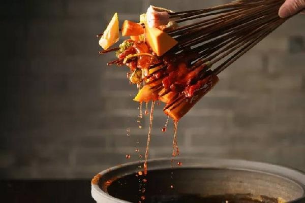 看一眼就讓顧客把持不住，竟是因?yàn)橐环莶藛?