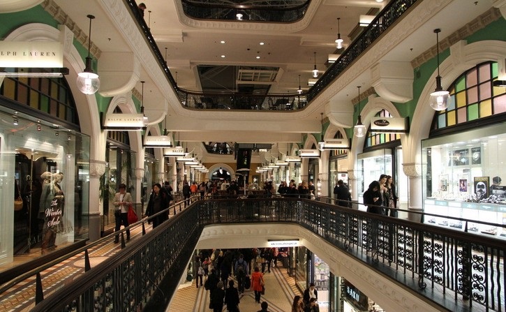 2017年商場餐飲僅兩成實現(xiàn)盈利 開店潮、關(guān)店潮并行