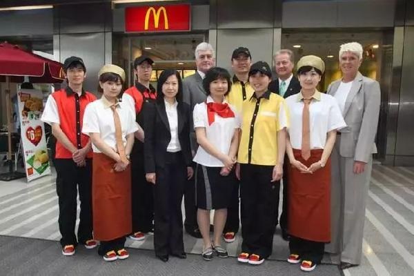 70%的員工是小時(shí)工！麥當(dāng)勞是這樣降低人力成本的！