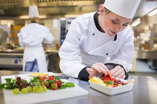 廚師要想平步青云，一定要擺脫這些窮人思維！